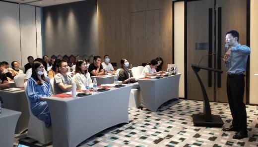 “Google”助力品牌出海！外贸牛海外推广分享会成功在泉举办